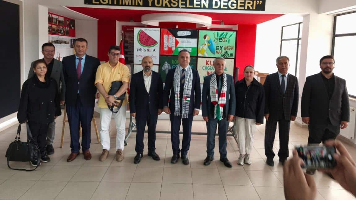 Filistin Farkındalık Etkinlikleri kapsamında okulumuzda program düzenlendi.